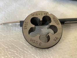 M 18 x 2 HSS-E Schneideisen Filiere, neu von NORIS Germany