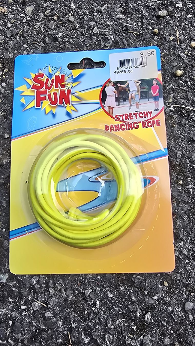 Spielzeuge: Sonnenspass Stretchy Dancing Rope GUMMITWIST – Neu und originalverpackt aus Dussnang von Priska2285