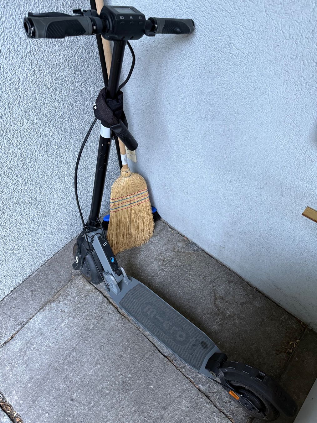 Voiturettes électriques: E-Scooter – D'occasion à Chur par nic_cx7v