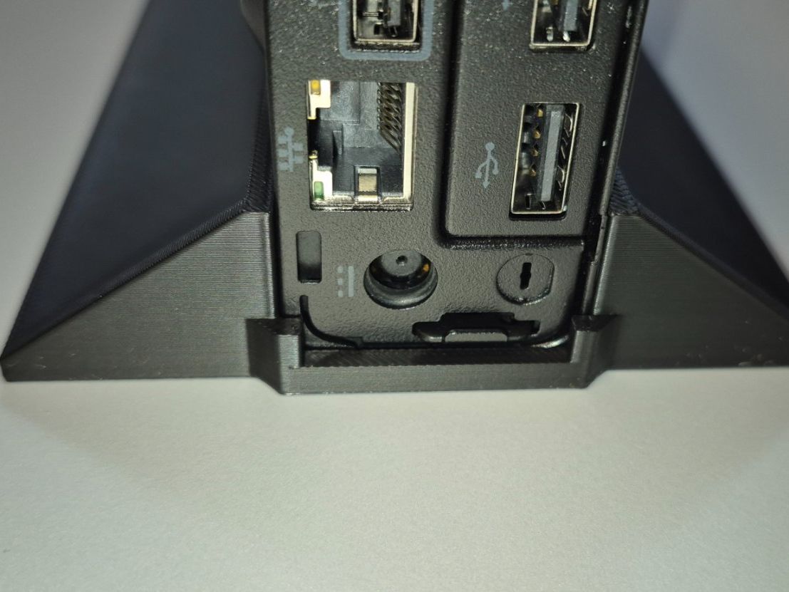 Hewlett Packard Altro in Decorazioni & Accessori: HP Mini-PC Standfuss 3D-Print schwarz / weiss / silber – Nuovo (secondo la descrizione) da Heinrichswil venduto da LottazComputer 3