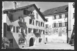 Maienfeld Teilpartie mit Burgerhof Droguerie