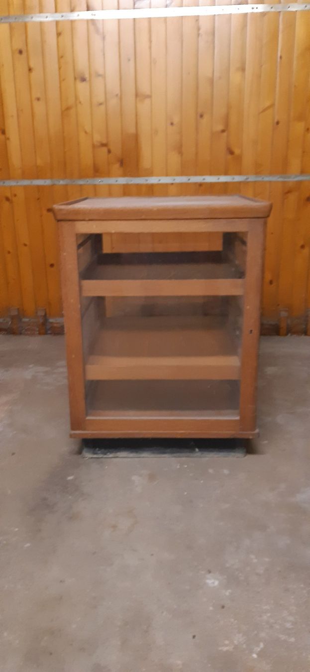 Vetrine: Vitrine – Usato da Seengen venduto da zwirrli2