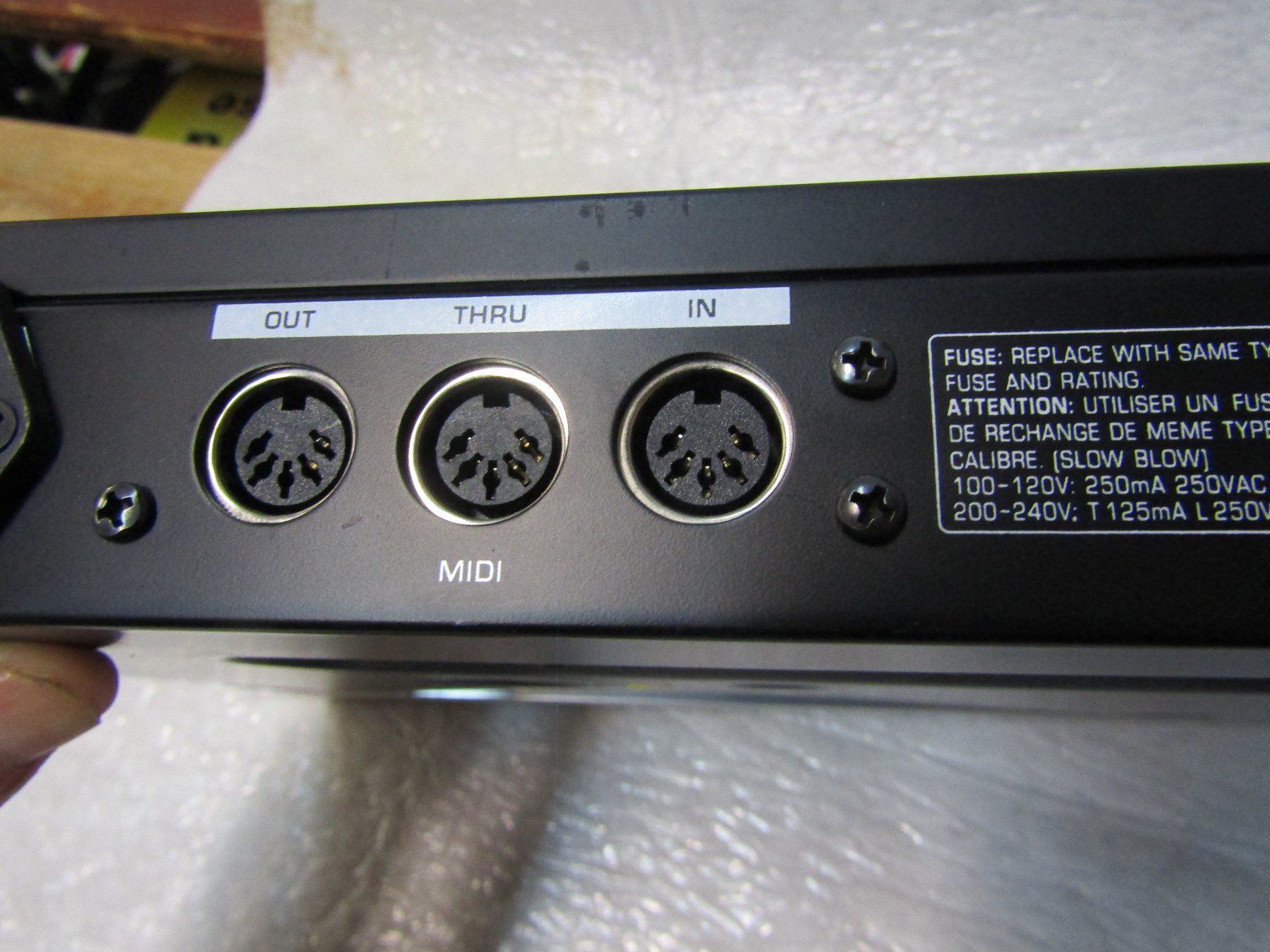 Behringer Equalizzatori: Behringer DSP 1100 24-Bit Dual  Feedback Destroyer – Usato da Wädenswil venduto da tome70 7