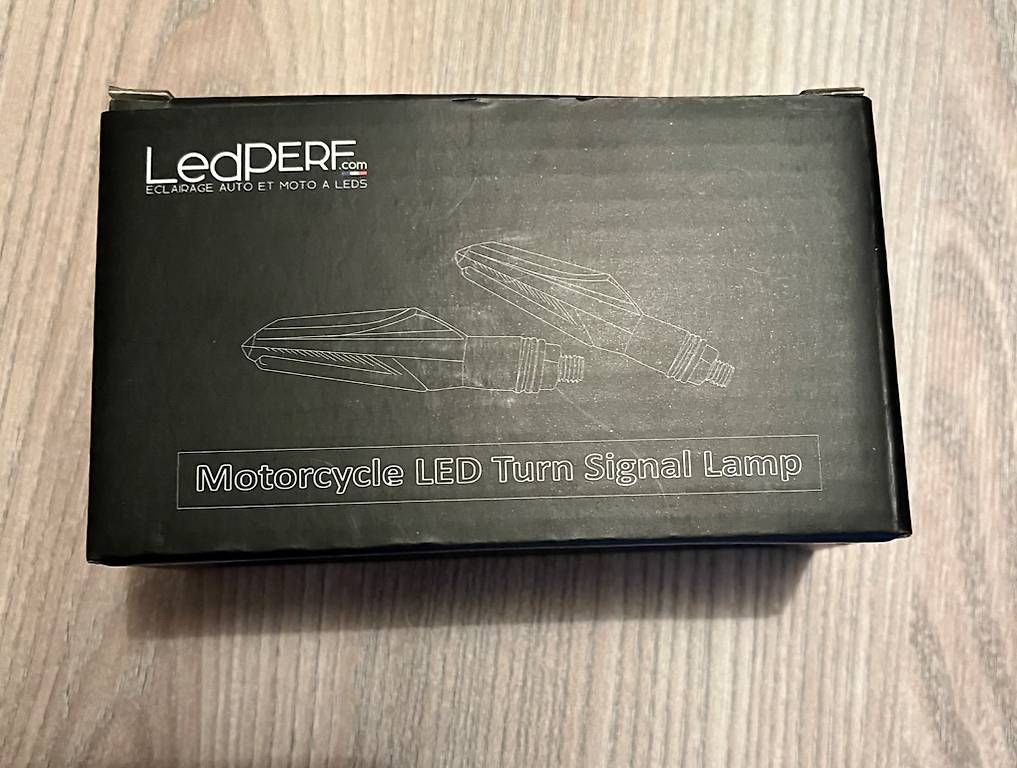 Scheinwerfer: Clignotant led dynamique – Gebraucht aus Moutier von cbr90 2