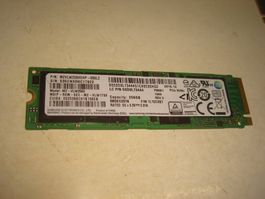 1 stück 256gb m.2 nvme ssd. unter 1000 stunde. siehe details