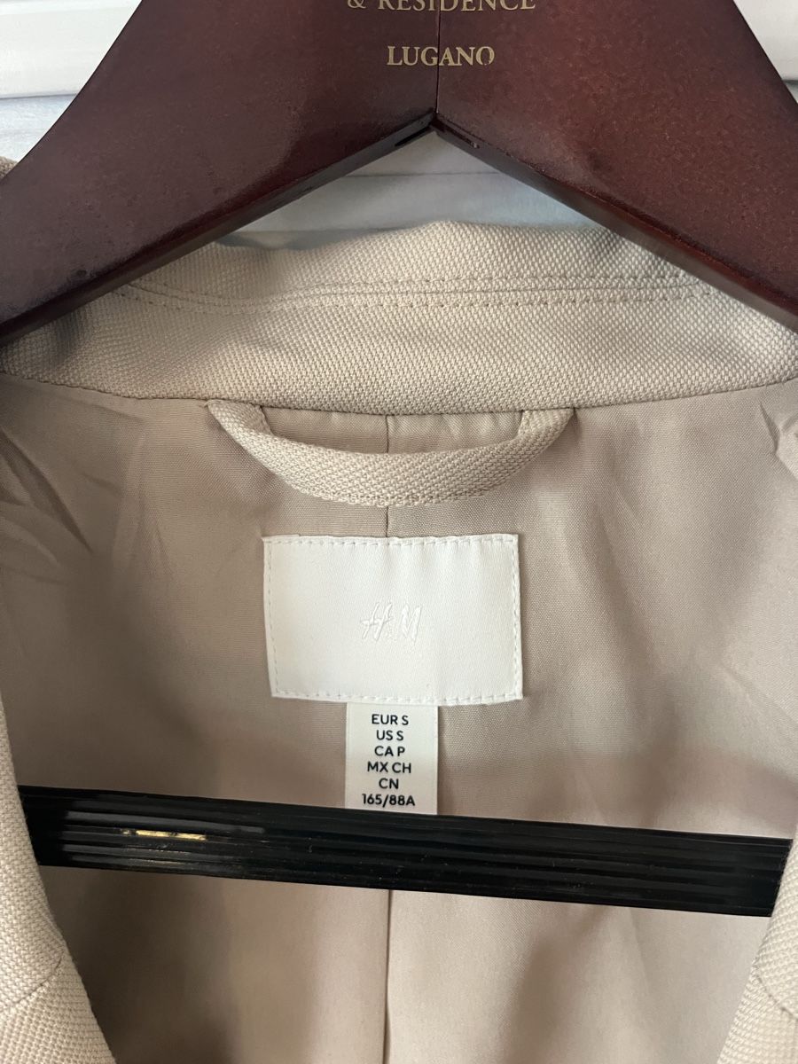 H&M Jacken: Blazer H&M beige – Gebraucht aus Stadel von Comporta 1