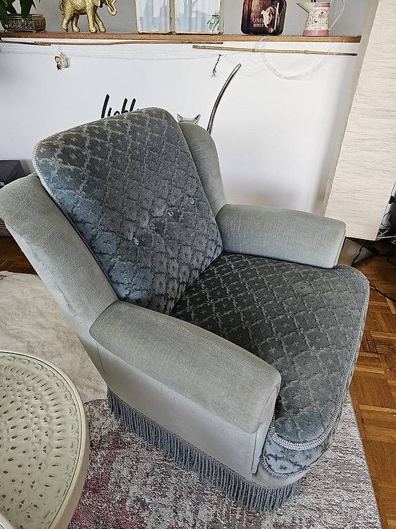 Poltrone: Sessel / Fauteuil – Usato da Ittigen venduto da Vshia 1