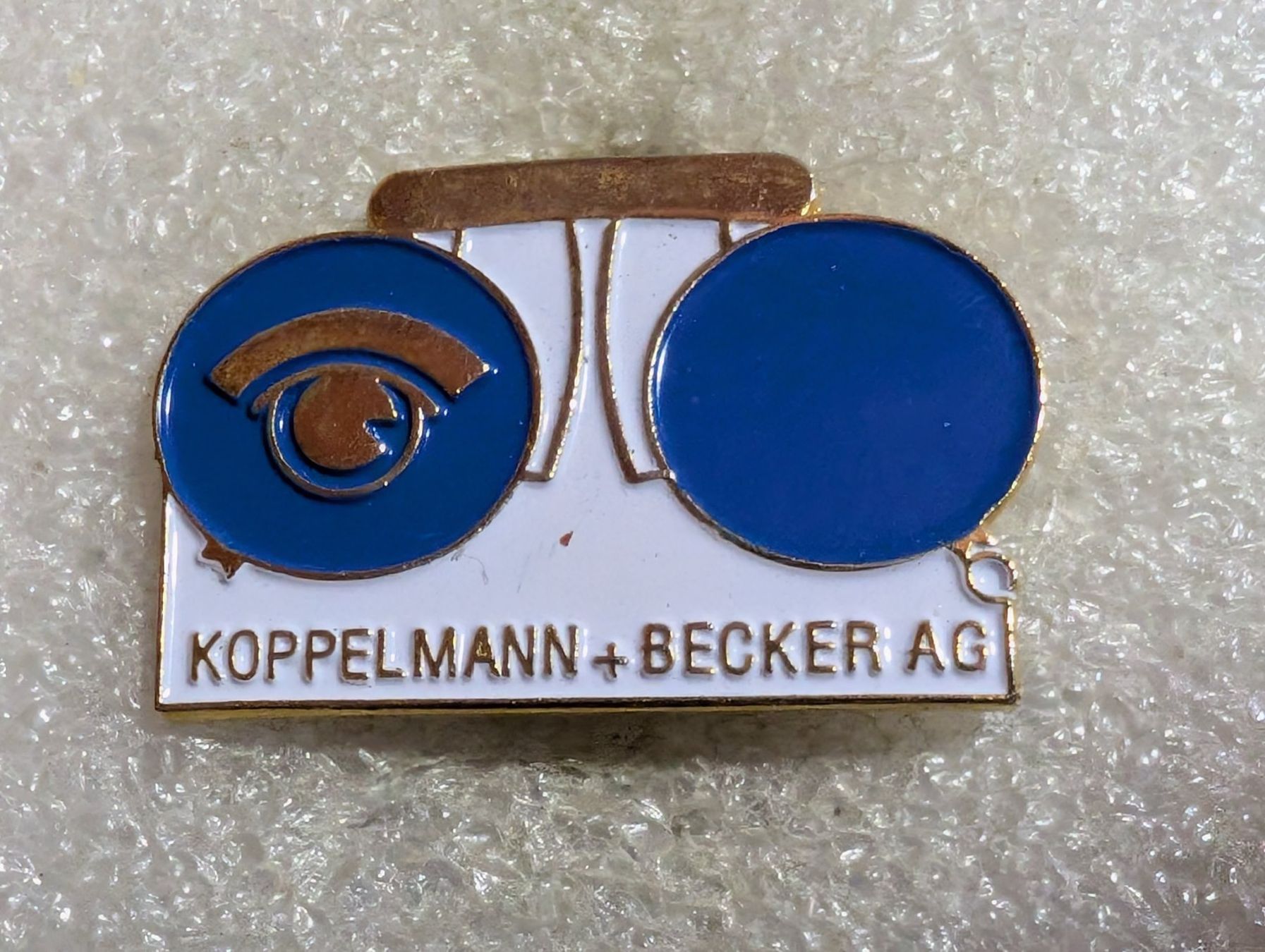 Placchette & Badge: Ansteckpin 243: Koppelmann + Becker – Usato da Oppligen venduto da Pin-Fall-Shop