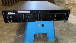 QNAP® TS-809 Pro - Hochleistungs-NAS für Profis
