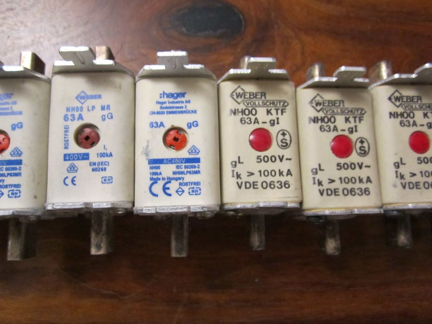 Componenti elettronici: Sicherungen NH00 63Amp.  9Stk. – Usato da Zuchwil venduto da Bobi11 1