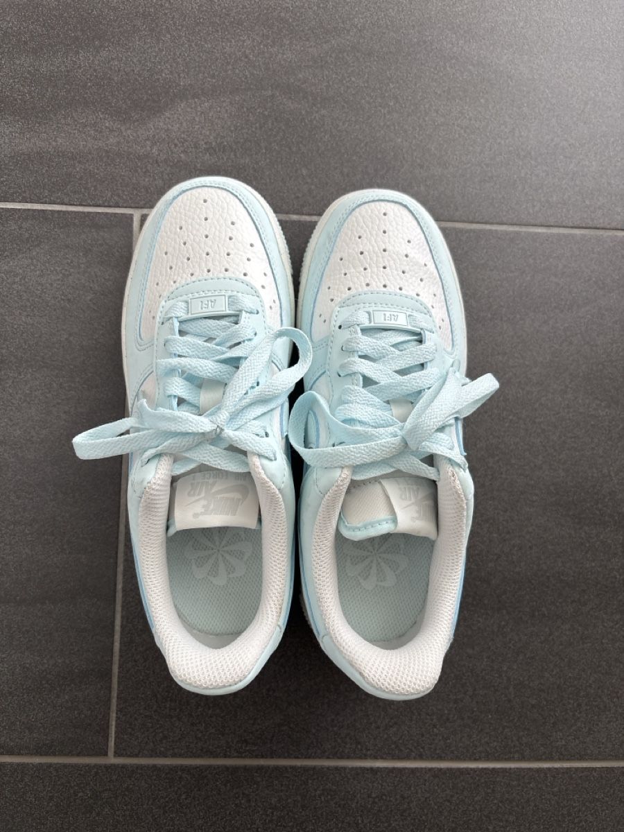 Nike Herrenschuhe: Nike Air Force in Hellblau – Neu (gemäss Beschreibung) aus Kreuzlingen von MFabiana 1