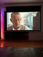 Elite Screens Saker Tab-Tension 100 Elektrische Leinwand