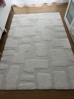 Moderner Hochflor Teppich hellbeige mit Reliefstruktur