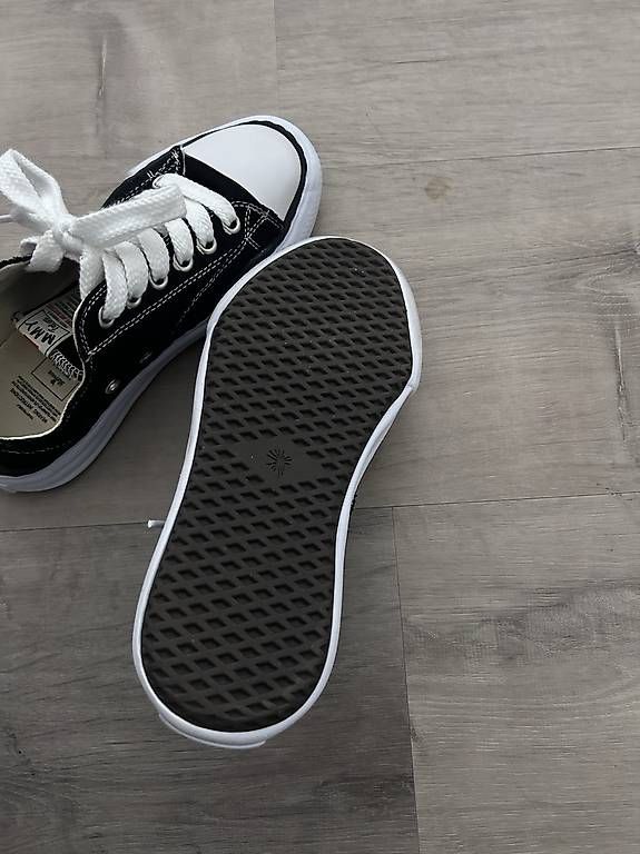 Scarpe da donna: Maison Mihara  – Nuovo e nell'imballaggio originale da Lenzburg venduto da mir_rnb9 3
