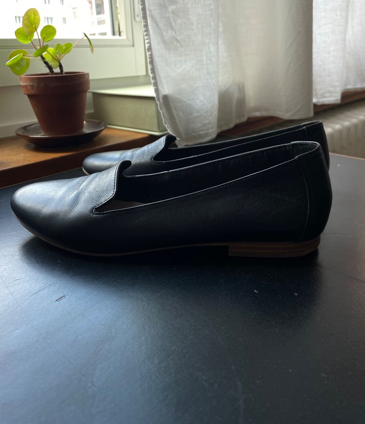 Dosenbach Scarpe da donna: Bequeme Ballerinas - Leder schwarz – Usato da Bern venduto da sel_yxp7