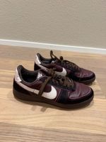 Nike Sportswear FIELD GENERAL - Sneaker low - burgundy crush