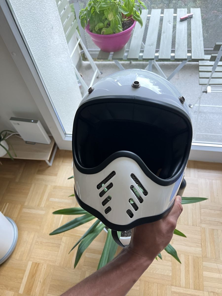 Helme & Visiere: Motorrad Helm Gr. M – Neu (gemäss Beschreibung) aus Zürich von jor_t68d 1
