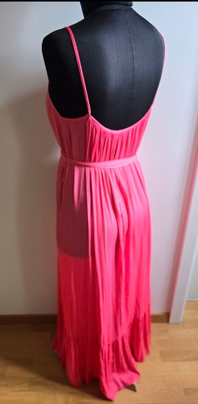 Oysho Kleider: Oysho Kleid in Rosa Farbe Gr.M – Neu (gemäss Beschreibung) aus Zumikon von NG_79 2