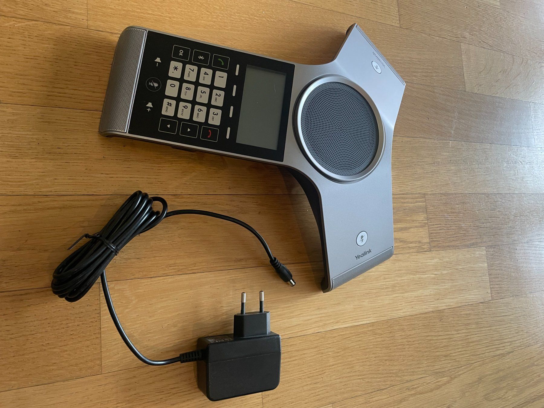 Yealink Telefoni: Yealink CP920 – Usato da Basel venduto da SRMInformatik
