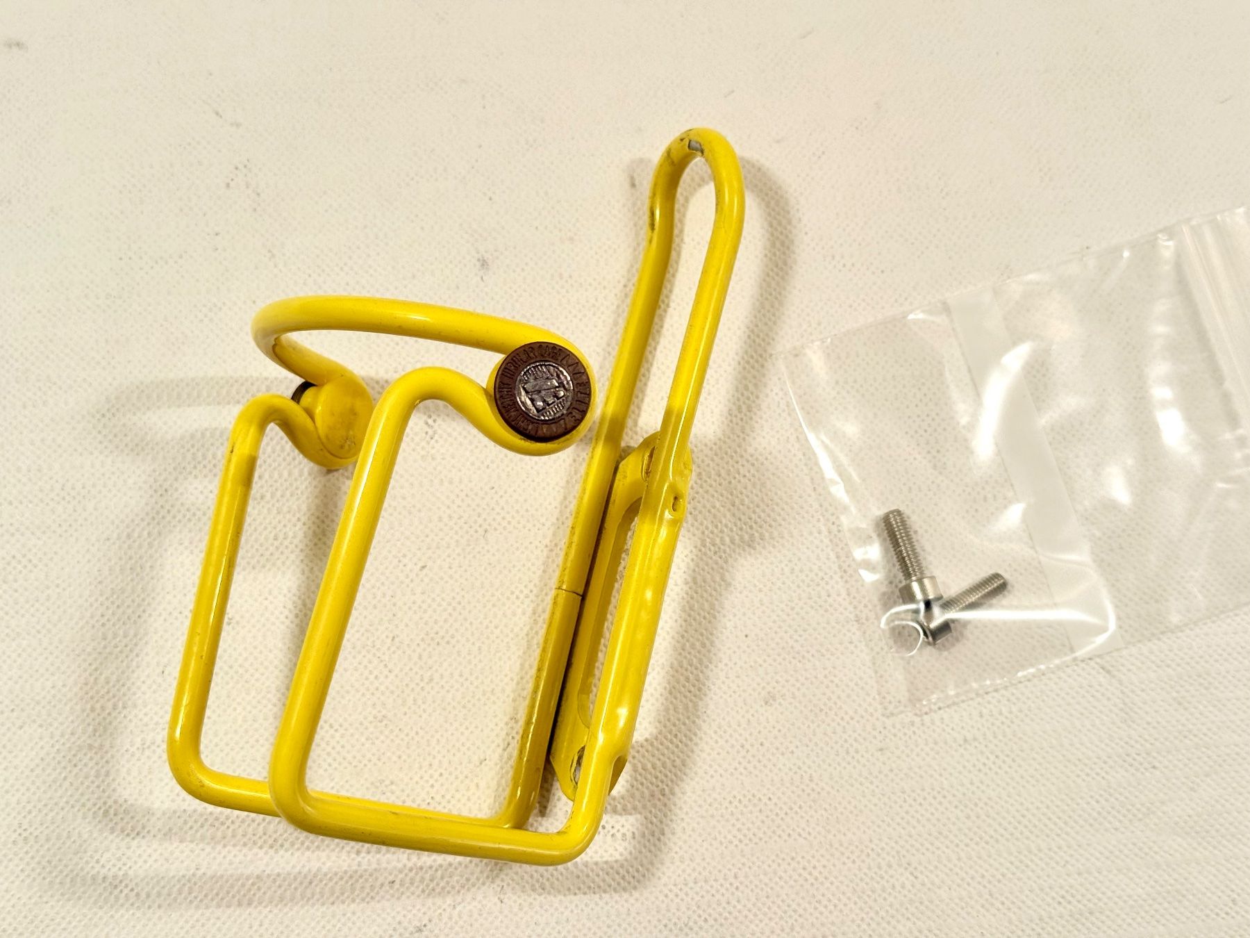 Pezzi di ricambio: Elite LightWeight Bottle Cage Flaschenhalter 76g 2607 – Usato da Luzern venduto da bikeandbeltcom 2