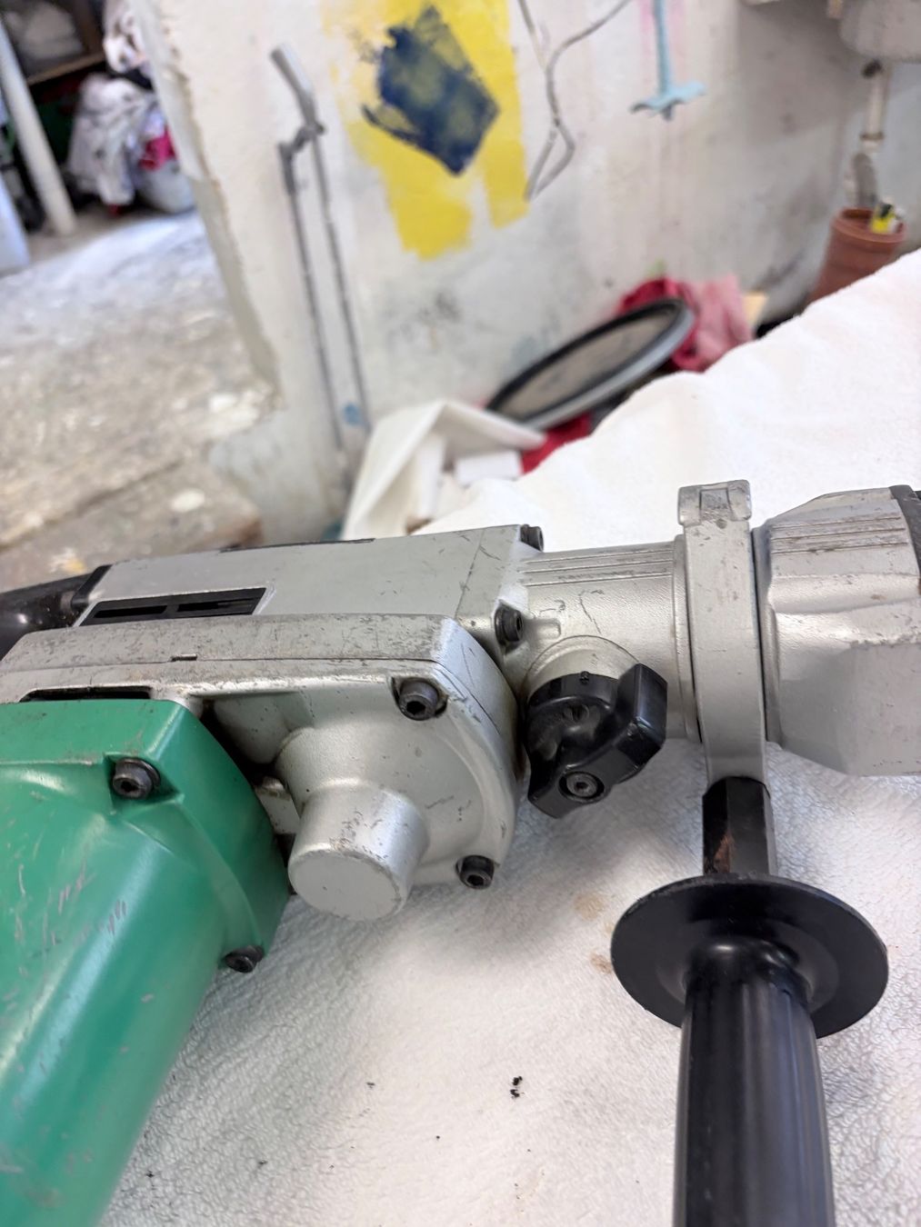 Hitachi Trapani: Hitachi Abbruchhammer DH38YV – Difettoso da Sevelen venduto da Tschitschi 2