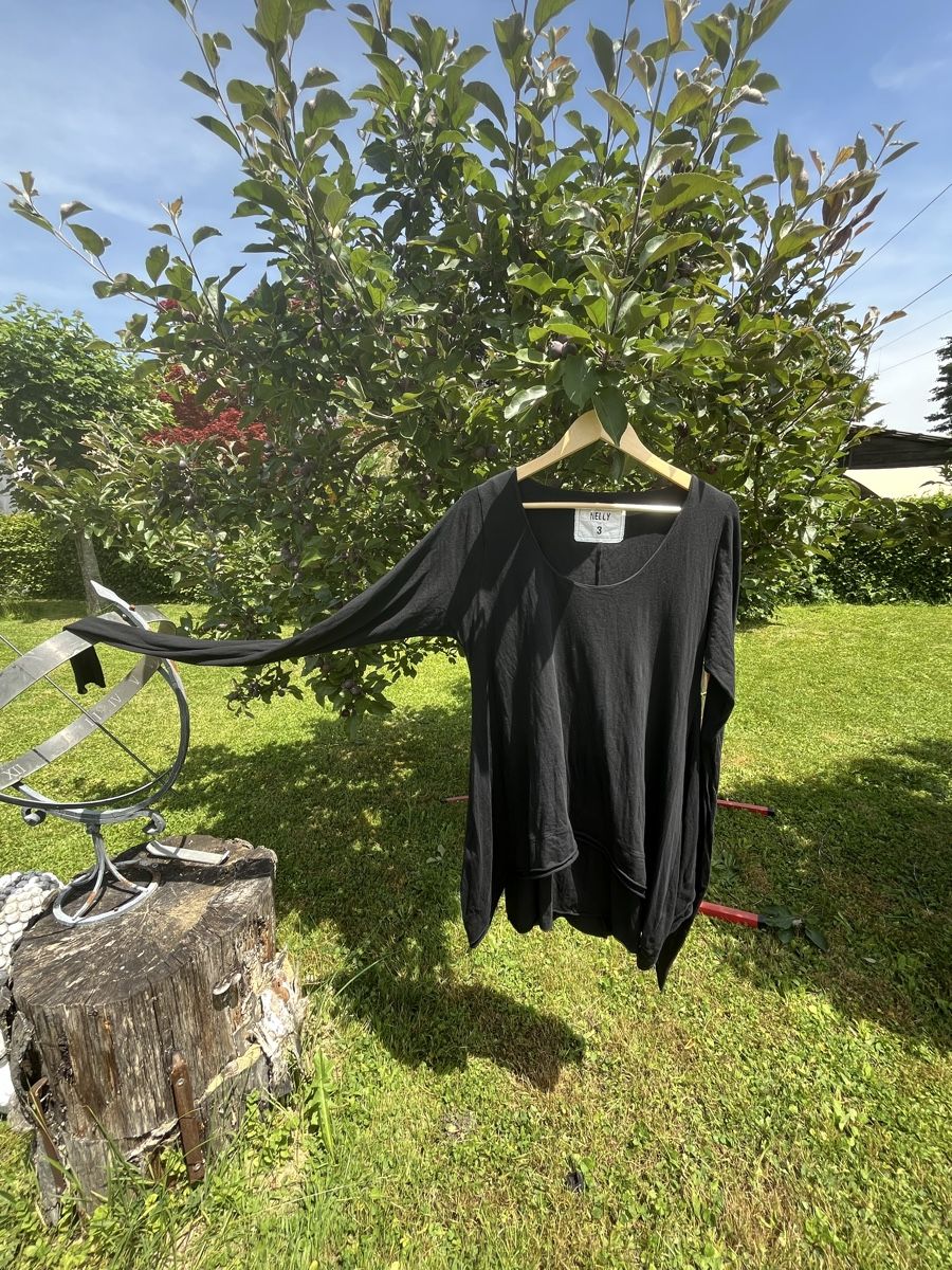 Pullover & Sweatshirts: NELLY Pullover schwarz M  – Gebraucht aus Heerbrugg von sputnik09 6