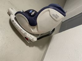 Kindersitz Britax Römer blau mit Basis gebrauchter Zustand