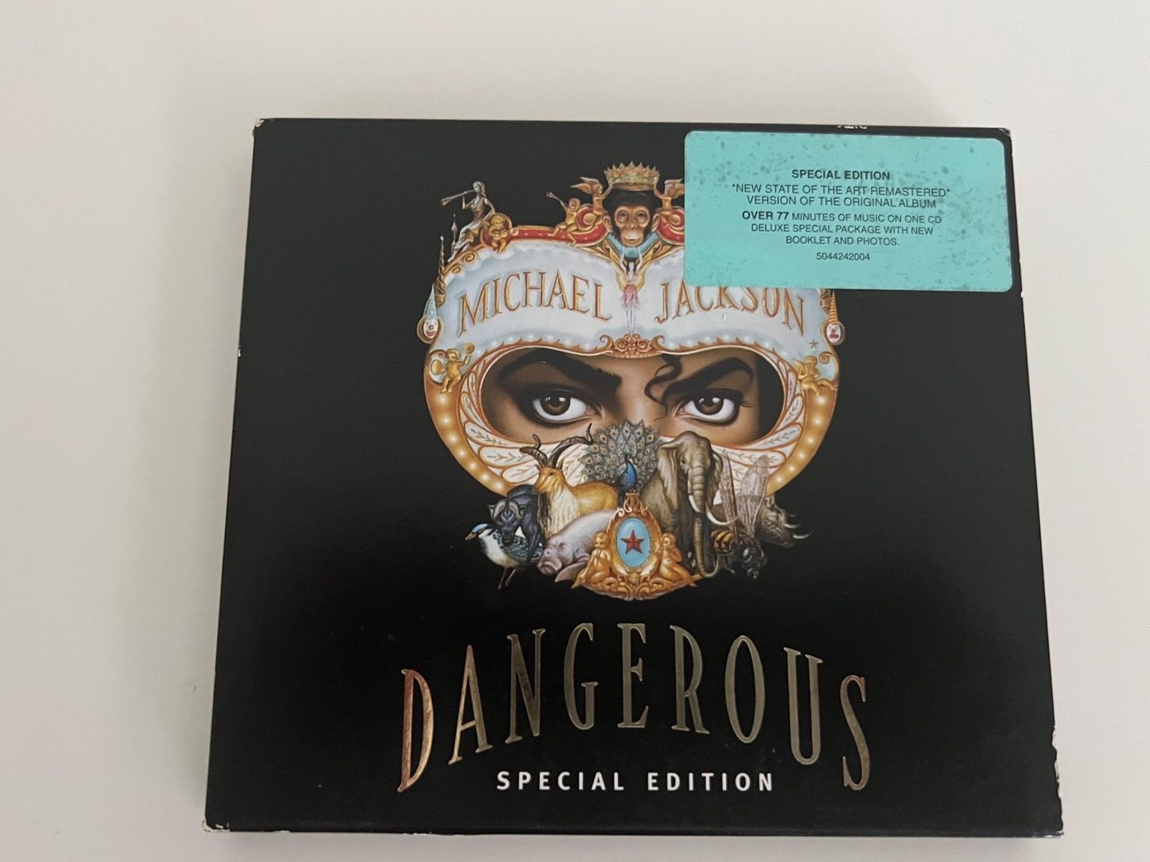 CDs: M.Jackson, Dangerous, Spec.Edition – D'occasion à Lausanne par Sittingredbull
