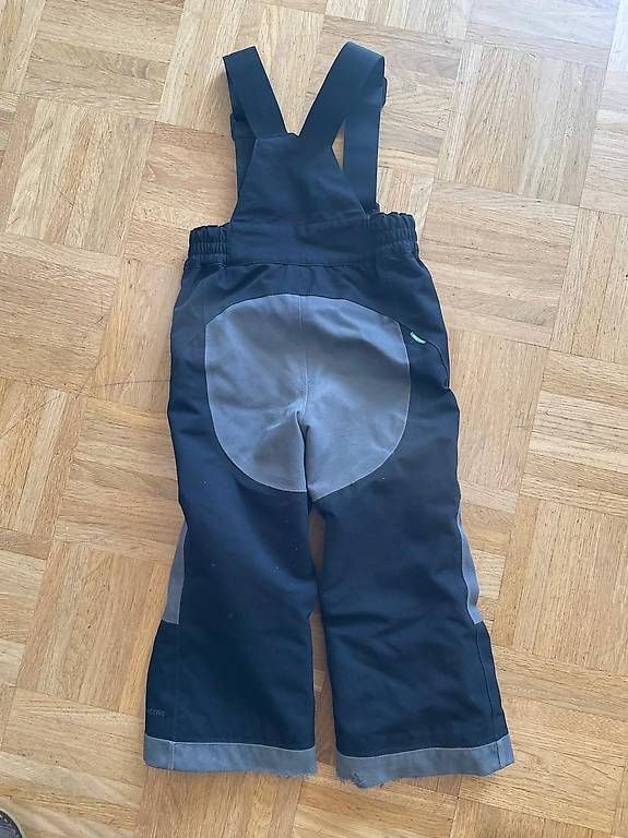 Hosen: Skihose von Vaude Grösse 98 schwarz – Gebraucht aus nidau von sanyu80 4