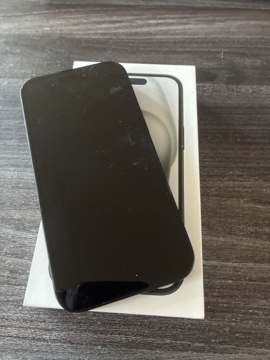 Apple Telefoni cellulari / Smartphones: iPhone 15  – Usato da oftringen venduto da massimo64