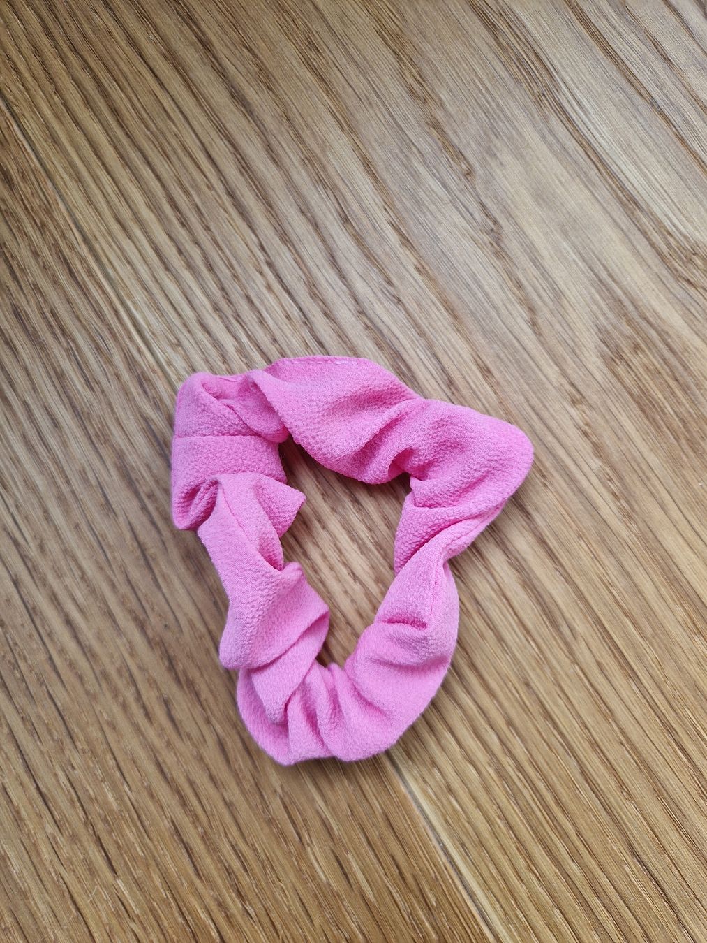 Accessori per capelli: Scrunchie pink – Nuovo (secondo la descrizione) da Eschenbach SG venduto da SanFranciscoCalifornia