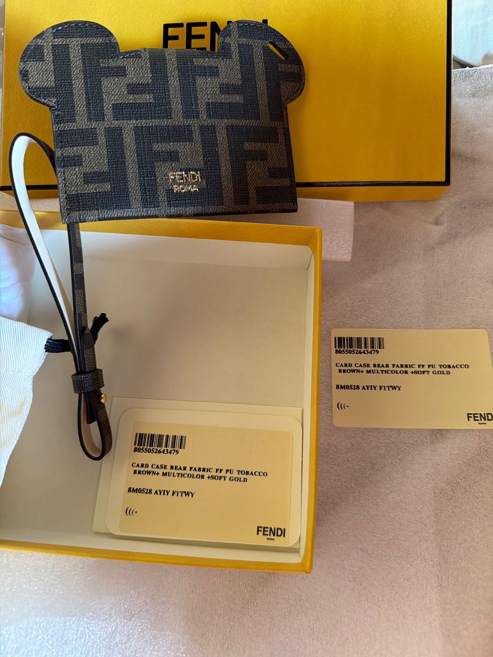 Fendi Portamonete: Fendi Best Friends Forever Card Case – Nuovo e nell'imballaggio originale da Mollis venduto da ChriMiJoRe 3