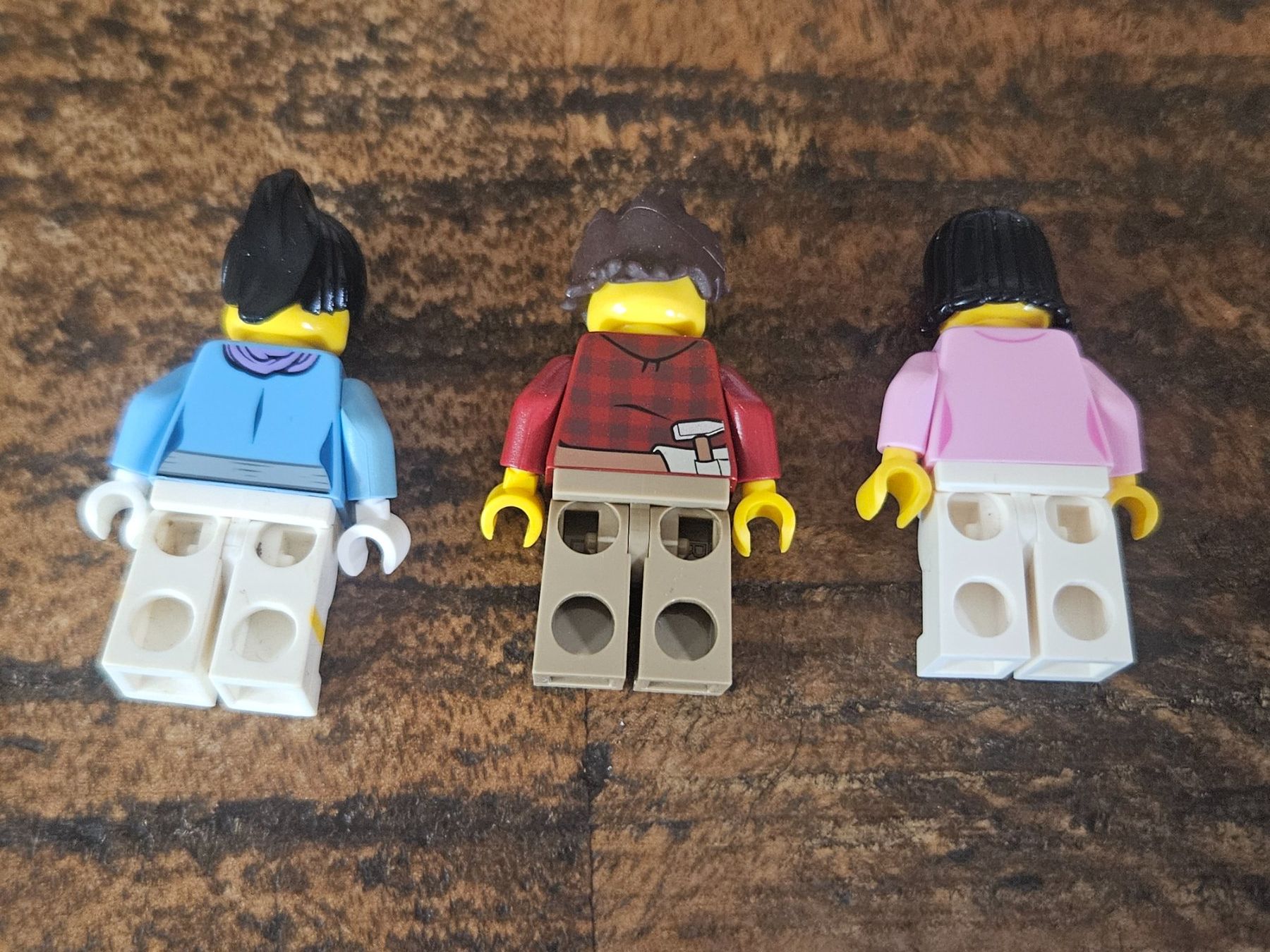 Lego Kit di costruzioni: lego lot de 3 figurines – Usato da Confignon venduto da Ecrofigs 1