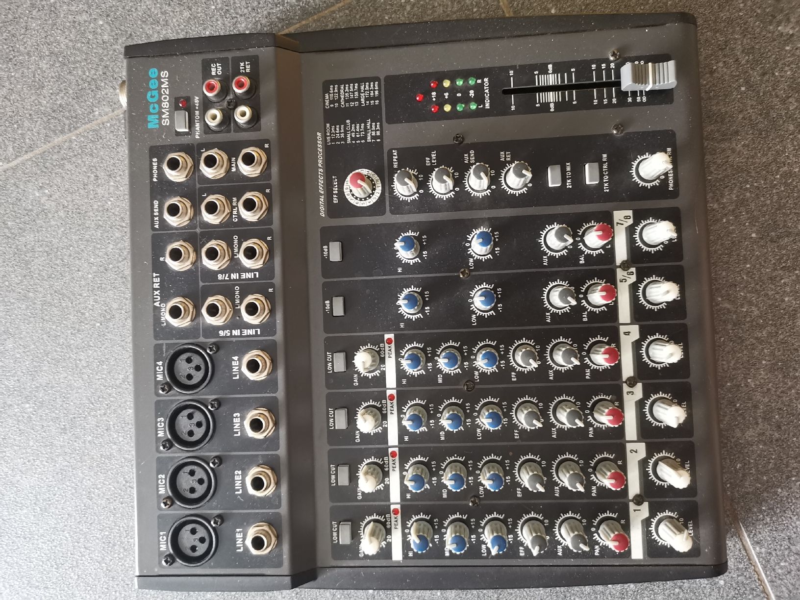 Platines de mixage: kleiner Mischer McGee SM802MS mit Netzteil – D'occasion à Rohrbachgraben par noisenomad 3
