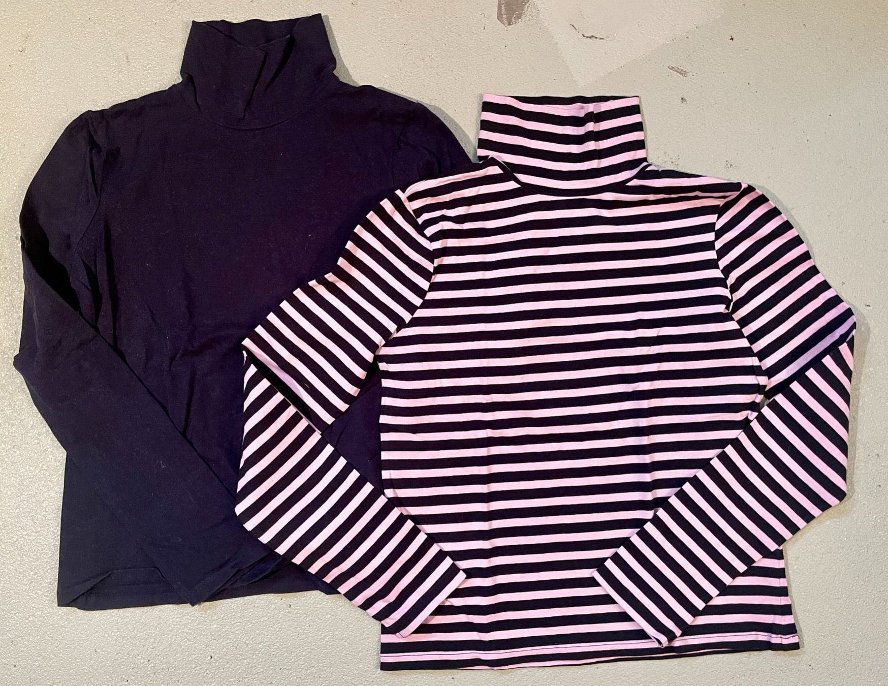Lotti & Set di vestiti: 8 Rollkragenpullover Gr. 146/152 – Usato da Neuendorf venduto da Knopfi 1