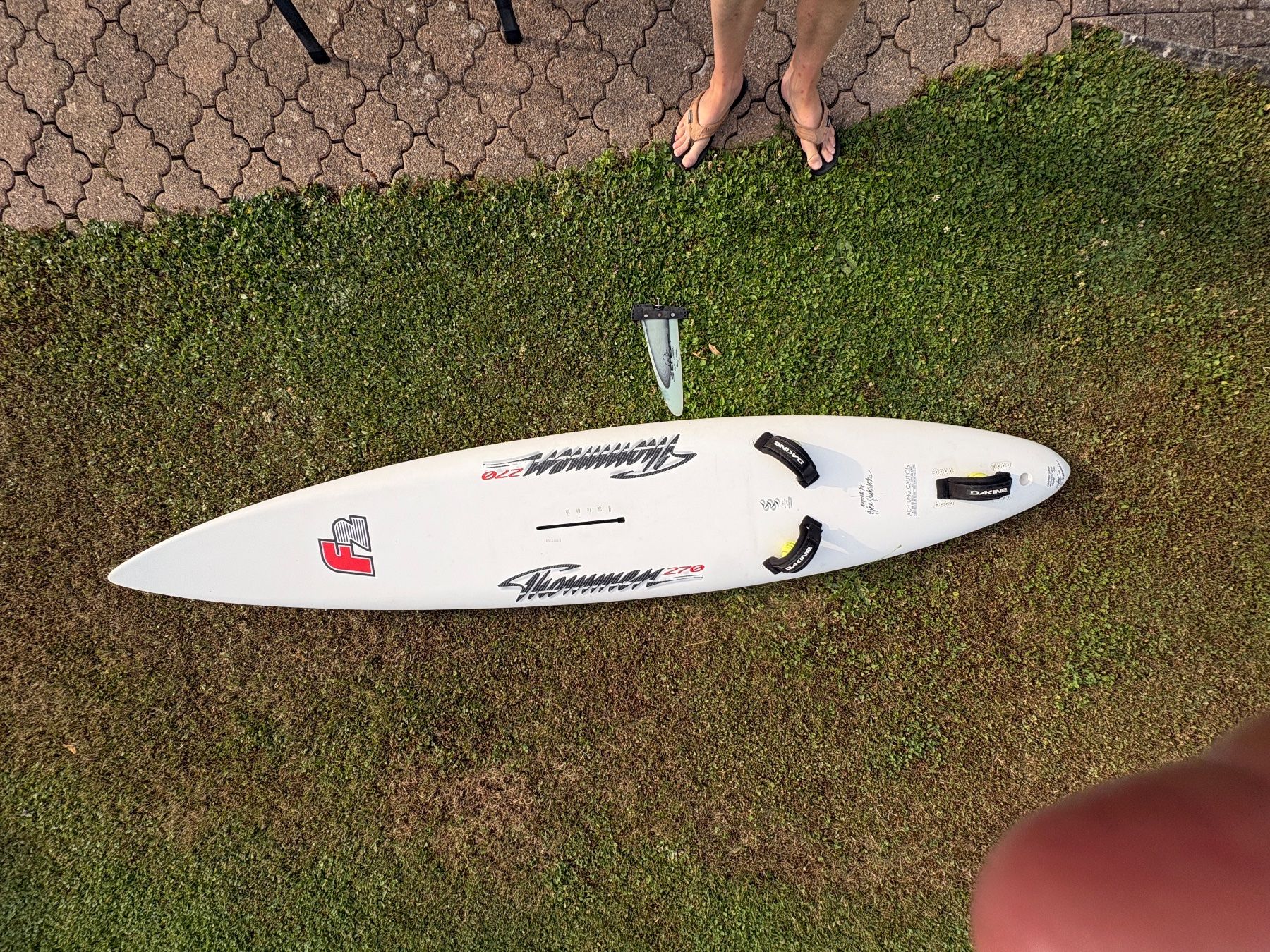 Tavole da surf e di nuoto: Thommen 270  in perfektem Zustand eigentlich wie neu. – Usato da Hünibach venduto da voitsli