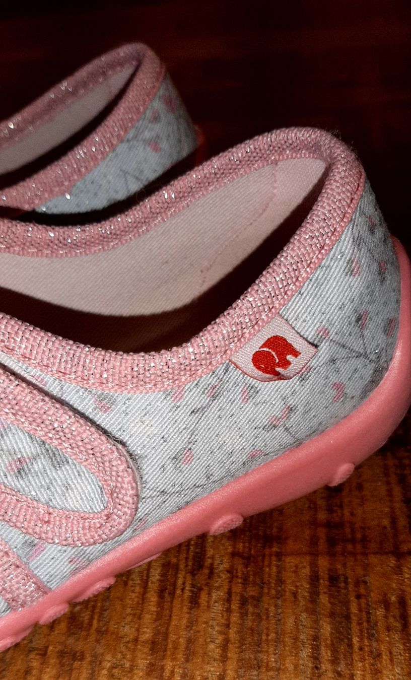 Elefanten Schuhe für Mädchen: Elefanten Hausschuhe Gr.27 – Gebraucht aus Wiler b. Utzenstorf von ryan81 3