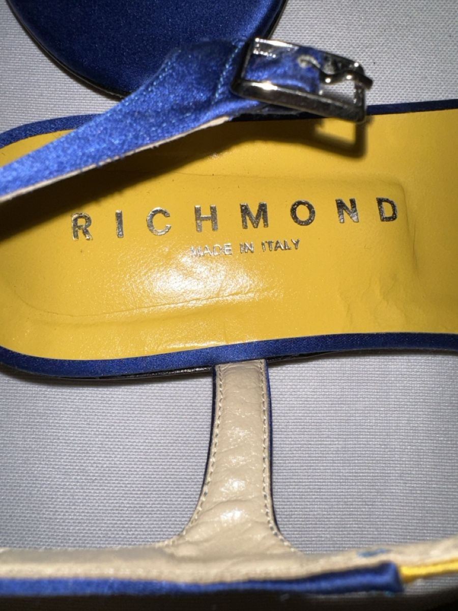Chaussures femmes: Richmond Sandalen – D'occasion à Niederglatt ZH par Laurita1972 3