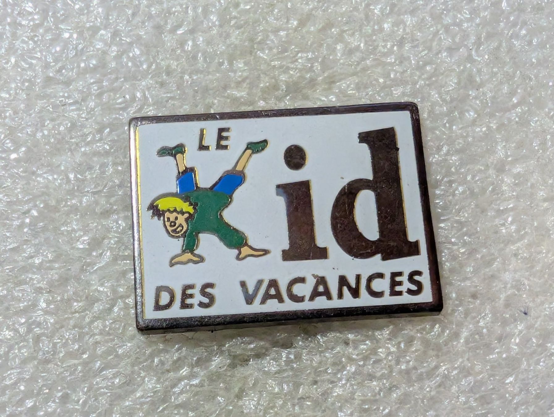 Placchette & Badge: Ansteckpin 87: – Usato da Oppligen venduto da Pin-Fall-Shop