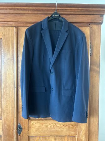 Costume Calvin Klein bleu foncé taille 50