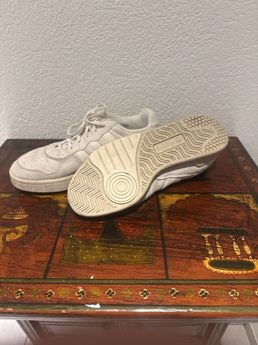 Adidas Scarpe da uomo: Adidas 45 1/3 – Usato da Villmergen venduto da luk_kpl2 1
