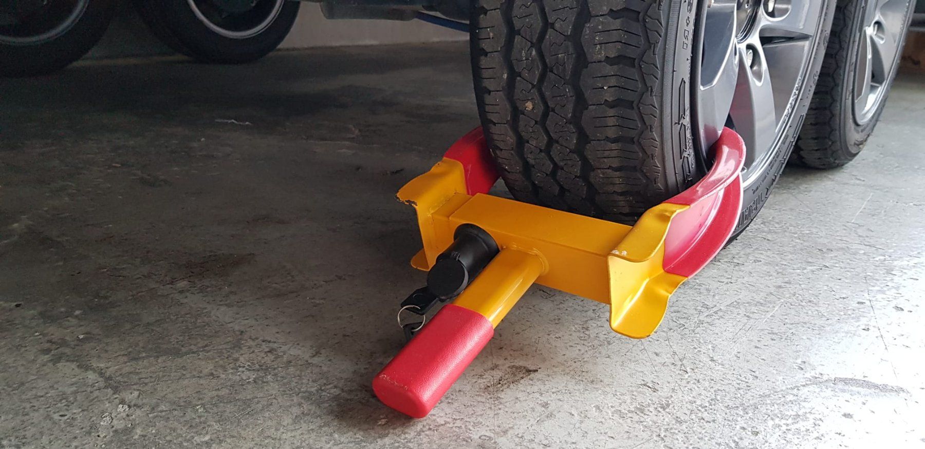 Rimorchi: Diebstahlsicherung Auto und Anhänger – Usato da Baar venduto da rue_dwn8 8