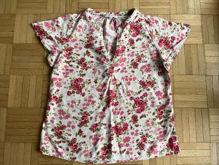 Blumige Bluse von Va Vite Gr. 34 (36)