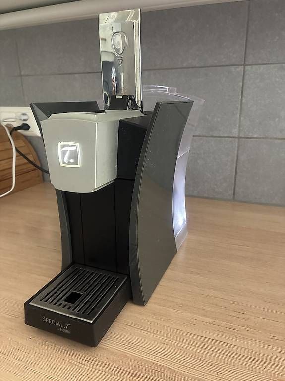 Macchine per caffè & Macchine per espresso: Machine Special T Nestlé – Usato da Chavannes-Renens venduto da PsyKOrion 1