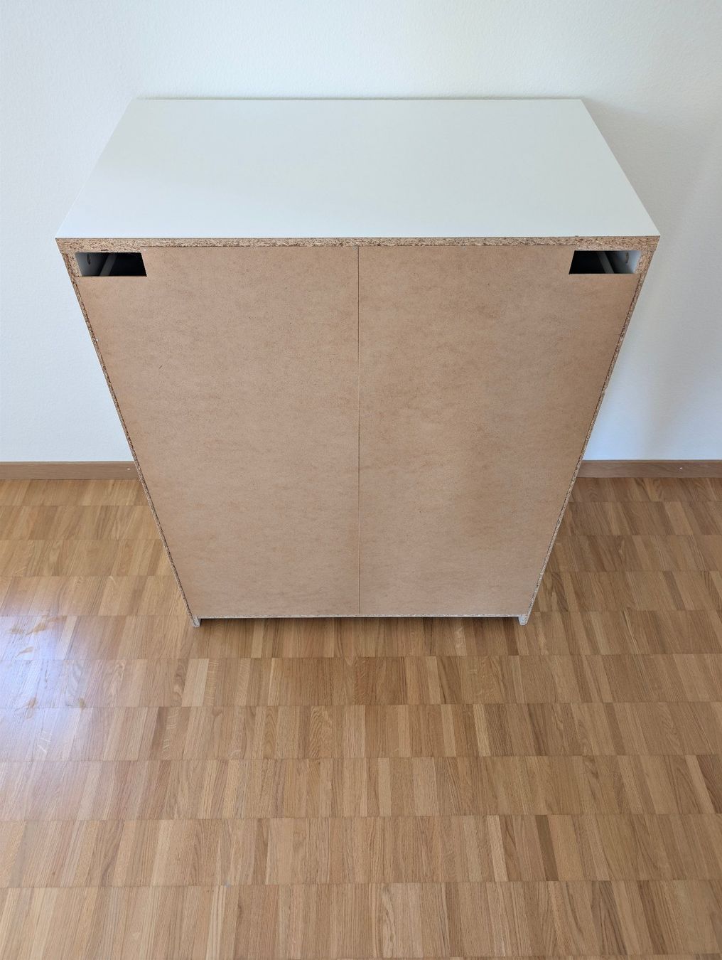 Ikea Cassettiere: IKEA MALM Kommode weiss mit 4 Schubladen – Usato da Winterthur venduto da viktor_f 8
