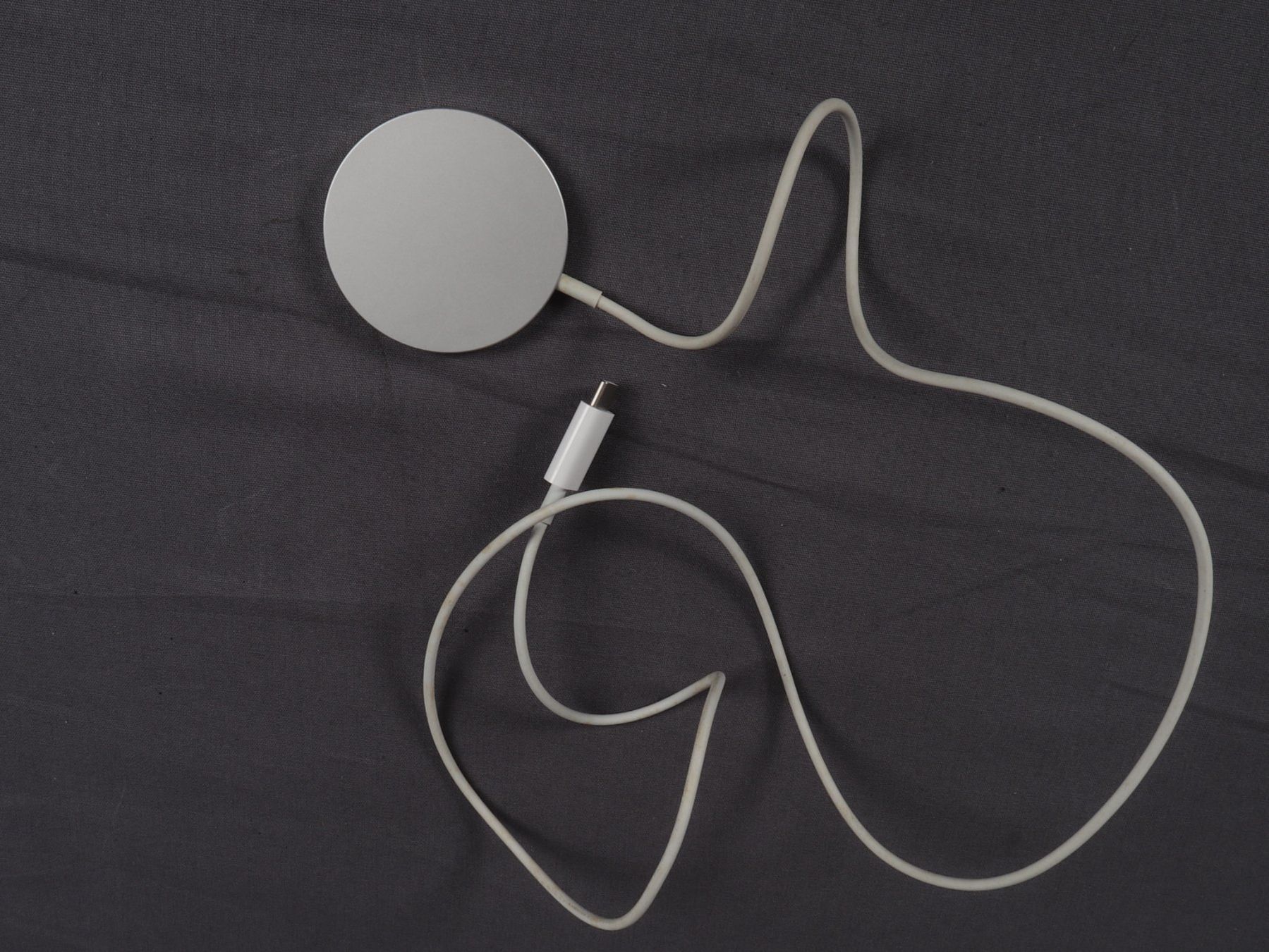 Apple Câbles: MAGSAFE Ladekabel 1M. – D'occasion à Steinen par Restwert_Steinen 4