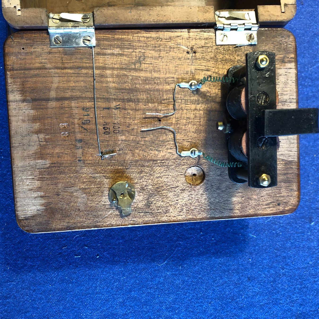 Telefone: téléphonie sonnerie – Gebraucht aus Poliez-Le-Grand von Japi0 3