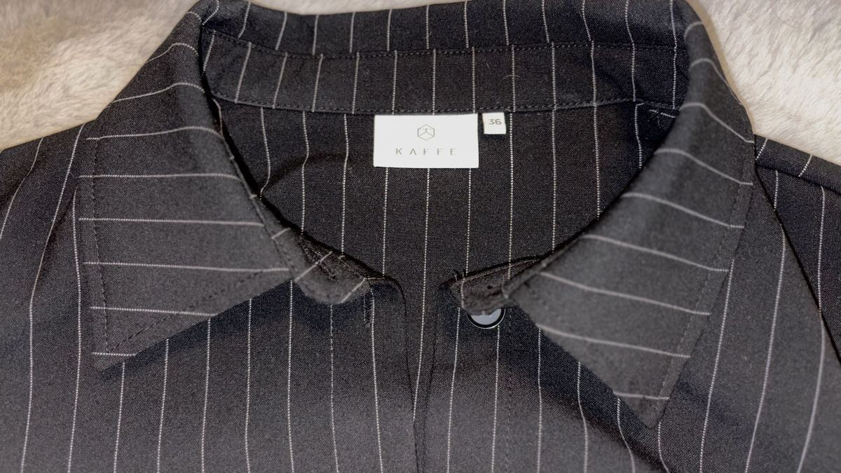 Chemisiers: Kaffe Pinstripe Shirt – Neuf (Voir description) à Dornach par lau_bb56 1