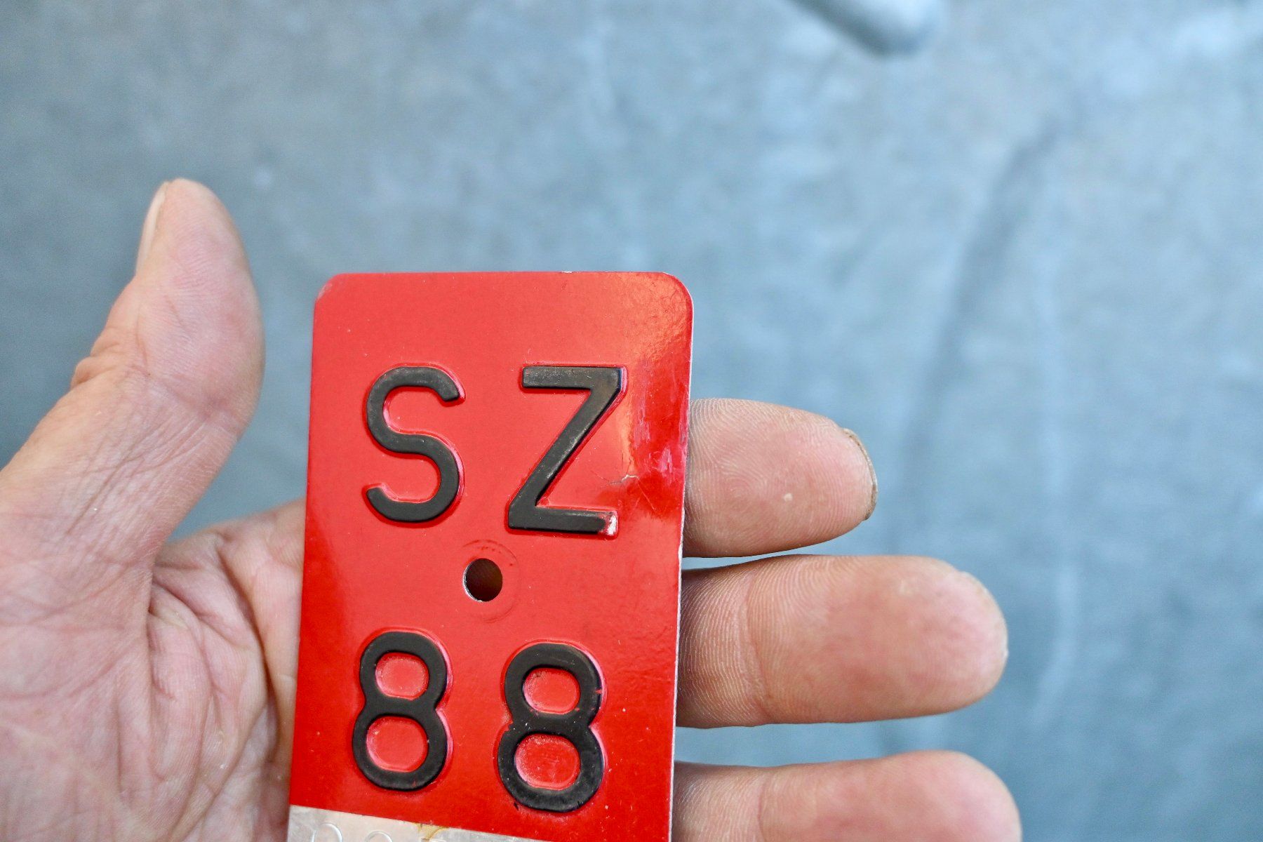 Schilder: Velonummer SZ von 1988 - Schwyz – Gebraucht aus Pfaffhausen von mono_rec 3