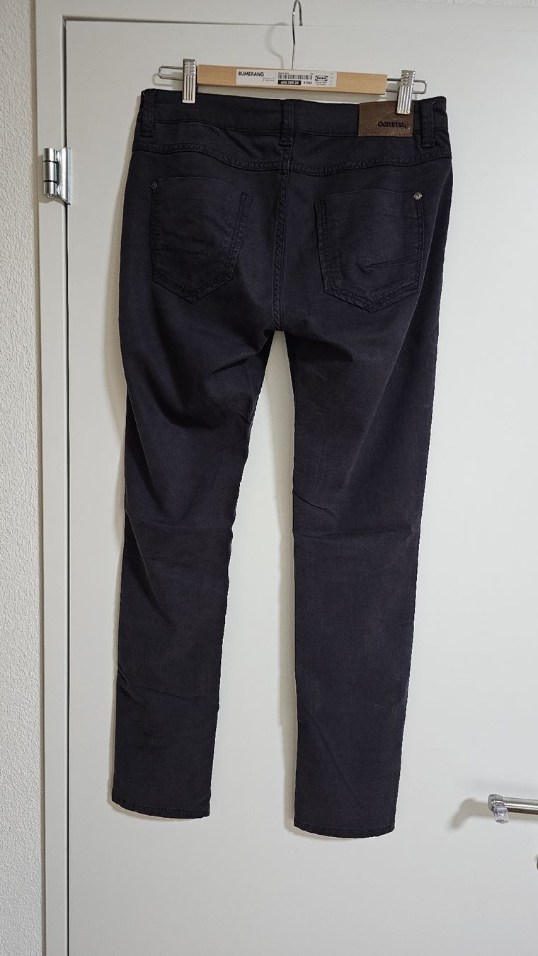 Comma Jeans: Dunkelblaue Stretch Jeans von Comma in Grösse 38 – Nuovo (secondo la descrizione) da Kleindöttingen venduto da wsu_95mw 1